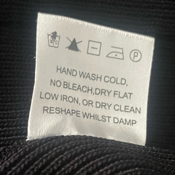 NWNT  knit jersey Cream knit dress sleeveless midi dress size medium - Picture 9 of 9